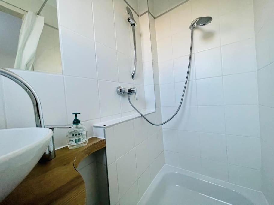 Cosy Flat With Huge Terrasse! Long Or Shortterm Apartment Viena Exterior foto