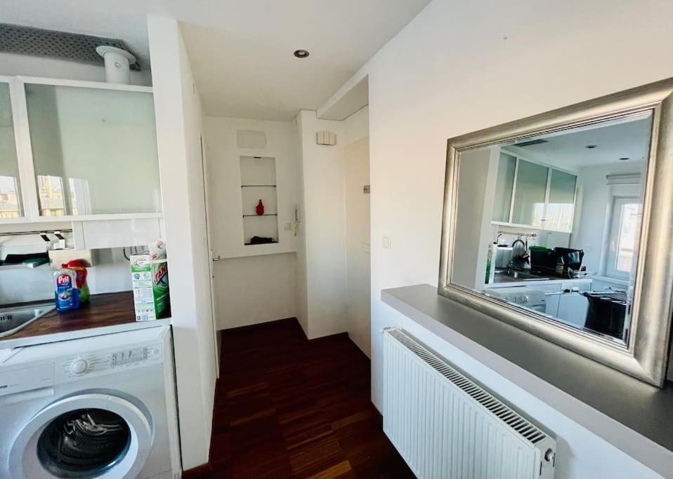 Cosy Flat With Huge Terrasse! Long Or Shortterm Apartment Viena Exterior foto